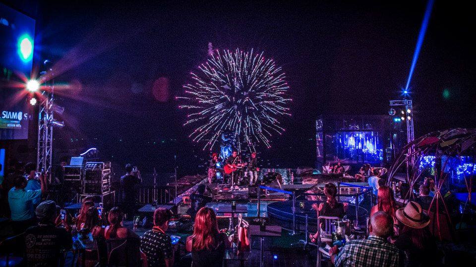 Pattaya Fireworks Festival-Siam